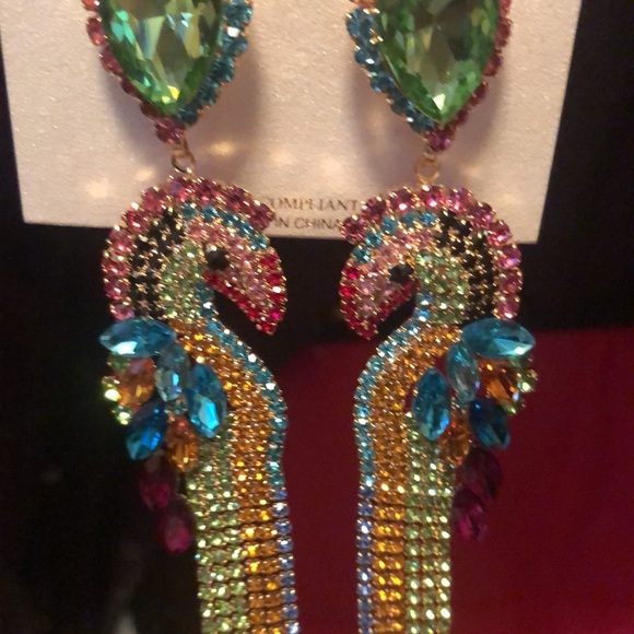 NEW Stunning Crystal Natasha Long Dangling Rhinestone Earrings - Picture 11 of 17